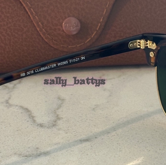 Ray-Ban (Store Display) Clubmaster Green Lens RB3016 Tortoise - Picture 9 of 17